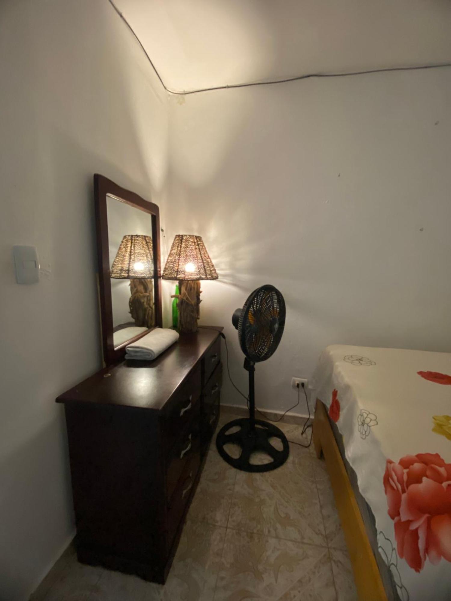Hostel Watermelon House Samana Bagian luar foto