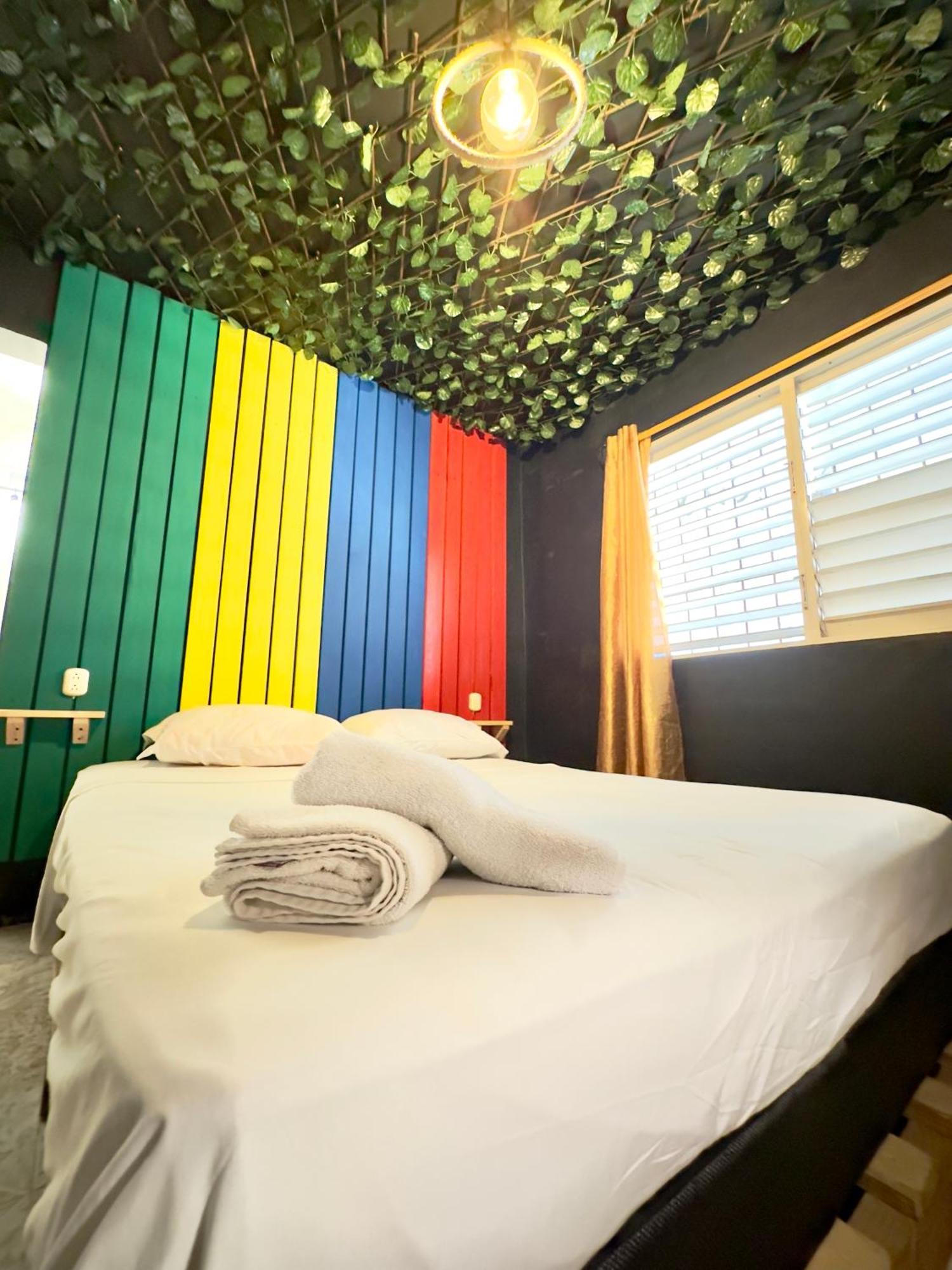 Hostel Watermelon House Samana Bagian luar foto