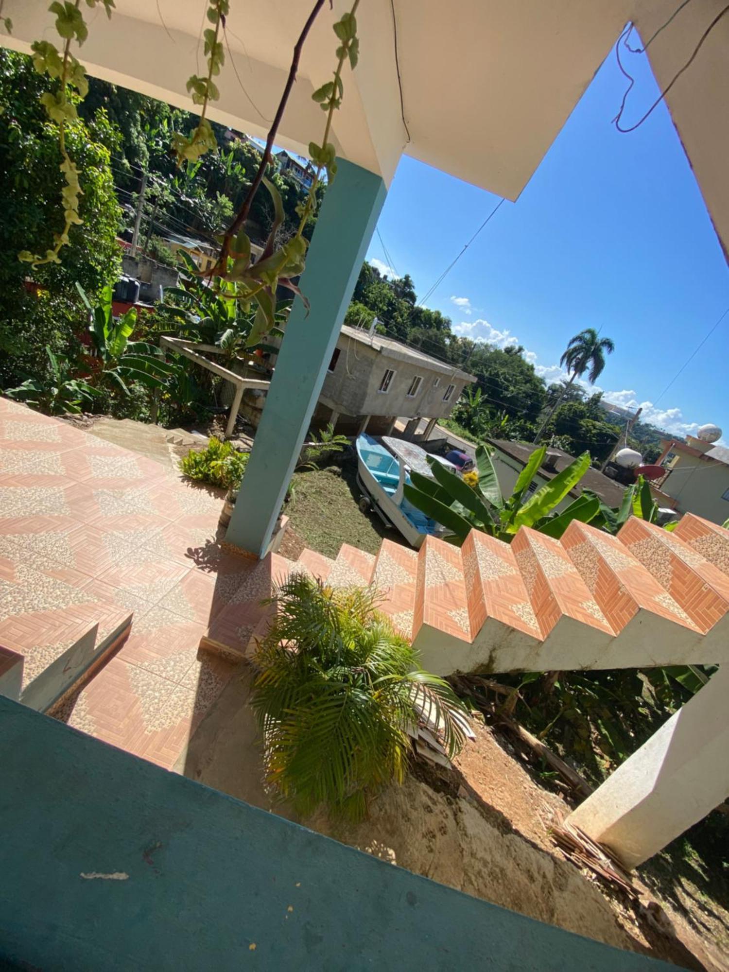Hostel Watermelon House Samana Bagian luar foto